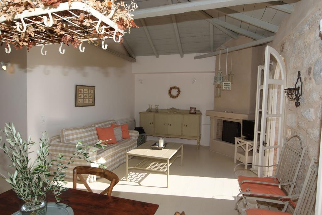 Katikies Manis Apartment Kardhamili Exterior foto
